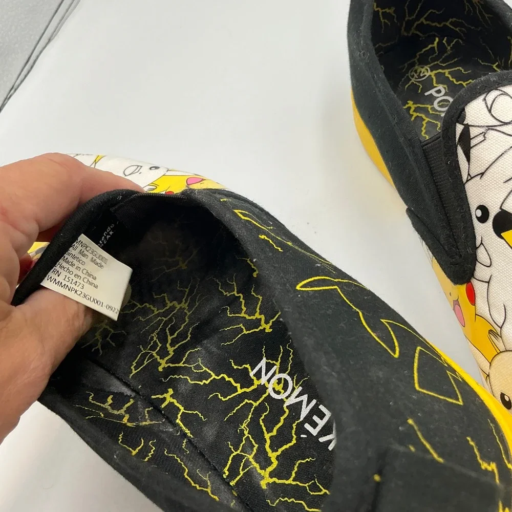 Pokemon Pikachu 25‎ Slip On Shoes Men's Size 12 Nintendo Yellow Black